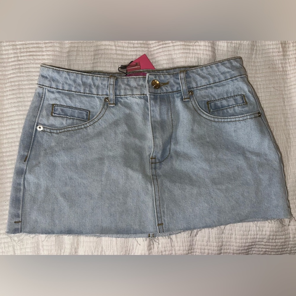 Edikted Low Rise Mini Denim Skirt